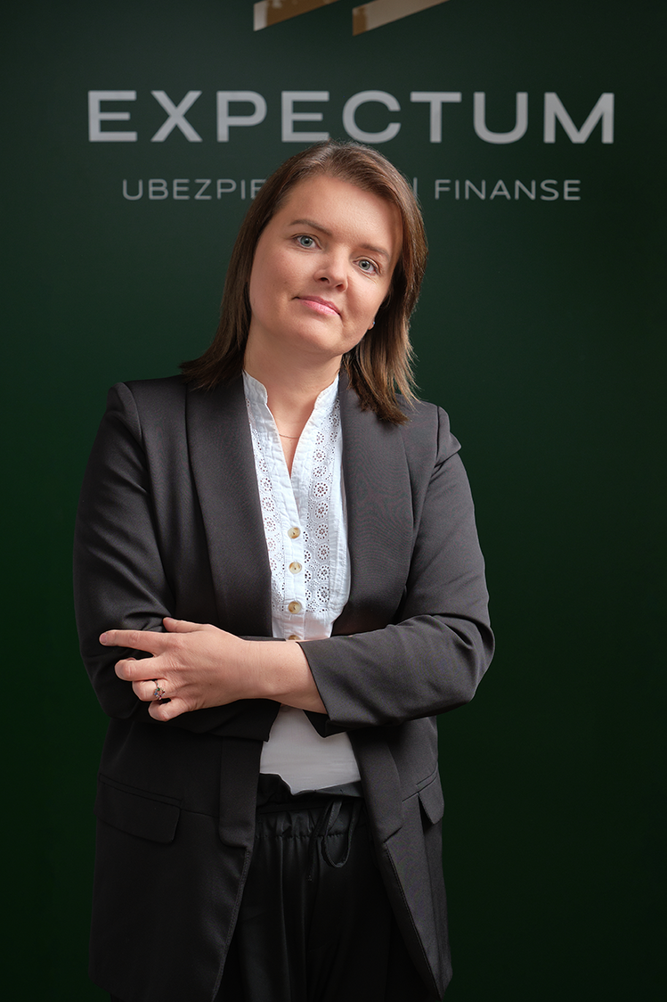 Sylwia Szelest<br />Menedżer Wsparcia Sprzedaży<br />Ubezpieczeń Grupowych