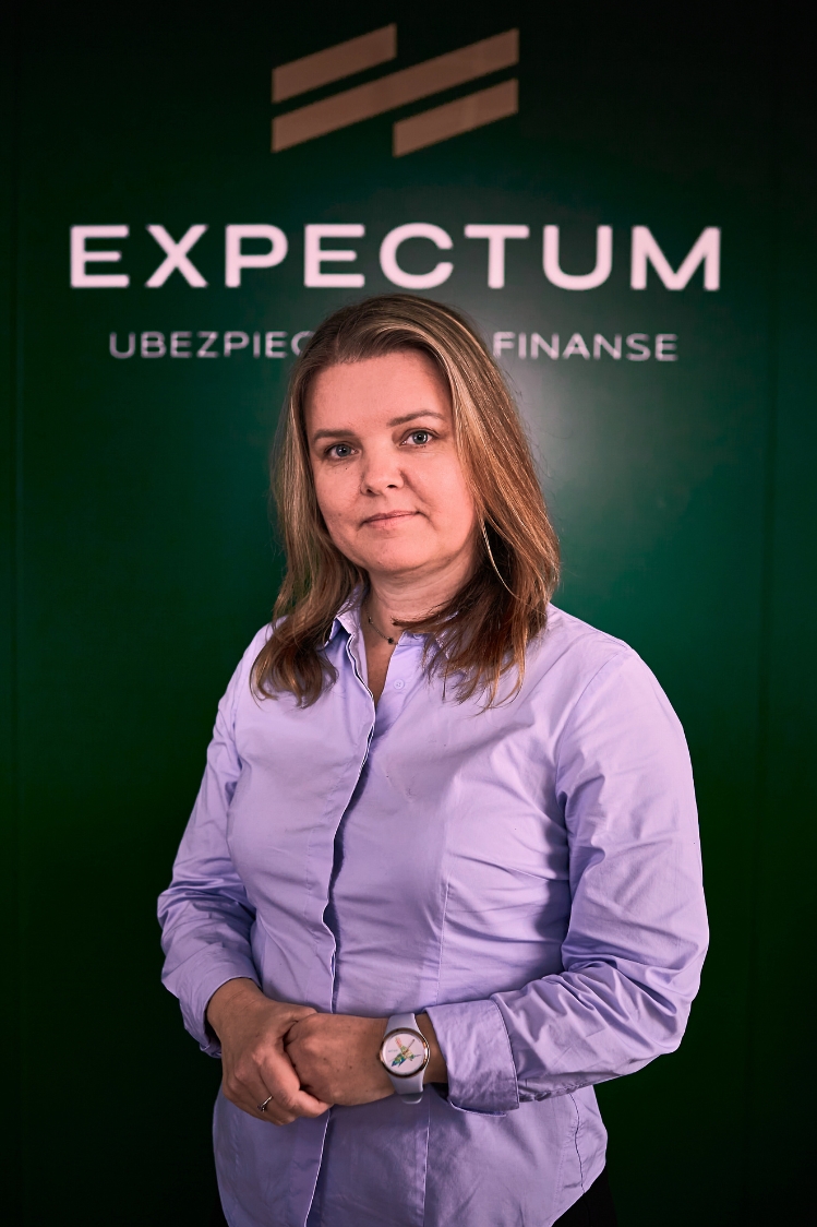 Sylwia Szelest<br />Menedżer Wsparcia Sprzedaży<br />Ubezpieczeń Grupowych