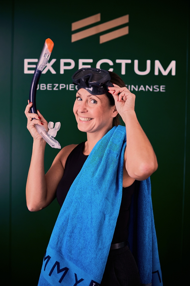 Magdalena Jastrzębska Specjalista ds. Sprzedaży i Obsługi Klientów Detalicznych